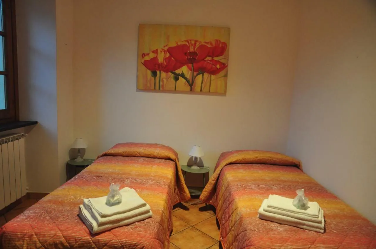 Apartment Appartamento Le Rondini Cassanesi